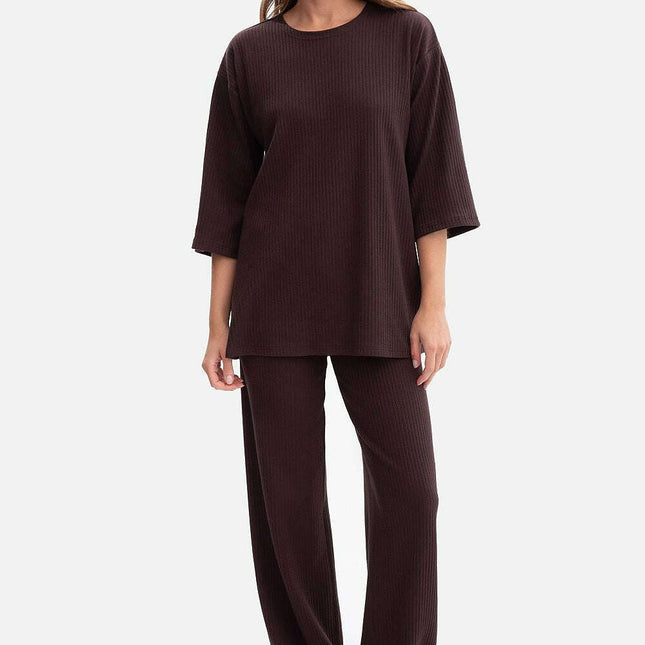 Women trousers model 218663