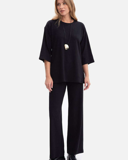 Women trousers model 218664