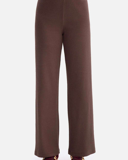 Women trousers model 218665