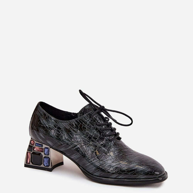 Heeled low shoes model 218694