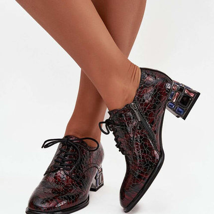 Heeled low shoes model 218694