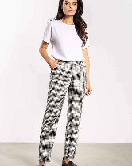Women trousers model 218973