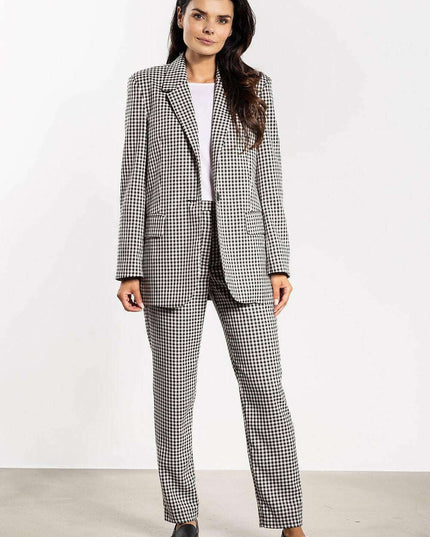 Women trousers model 218973