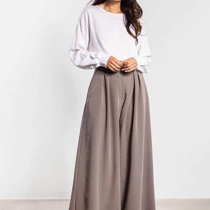 Women trousers model 218986