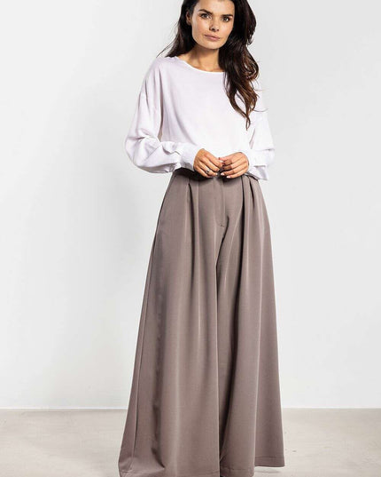 Women trousers model 218986
