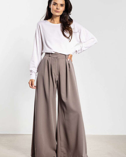 Women trousers model 218986