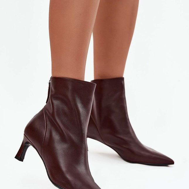 Heel boots model 219120