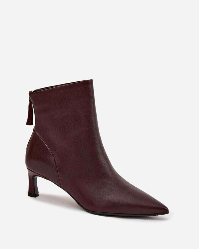 Heel boots model 219120