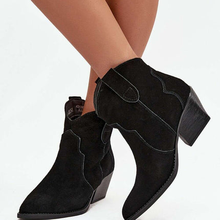 Heel boots model 219125