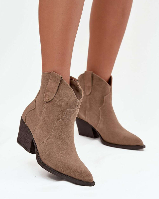 Heel boots model 219127