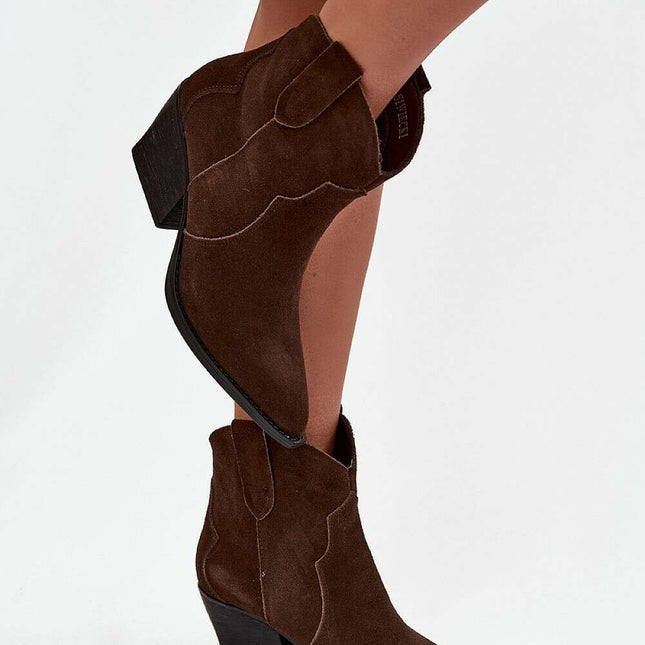 Heel boots model 219128