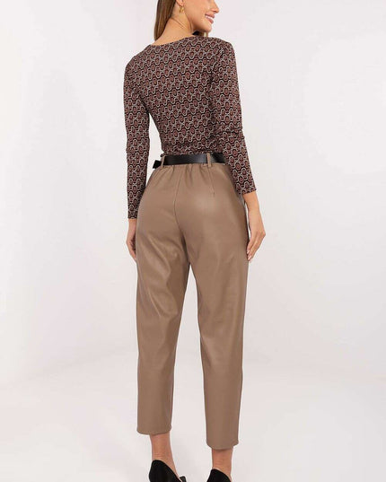 Women trousers model 219383