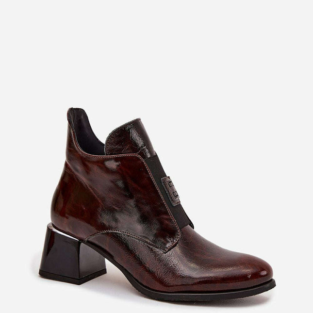 Heel boots model 219404