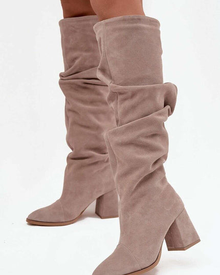 Heel boots model 219401