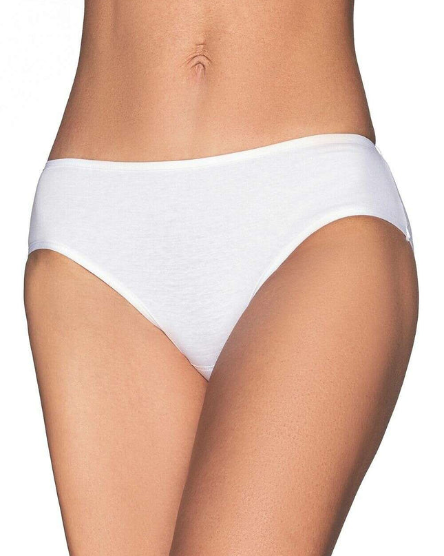Three-Pack Cotton Gusset Thongs – Everyday Comfort in Beige, Black & White