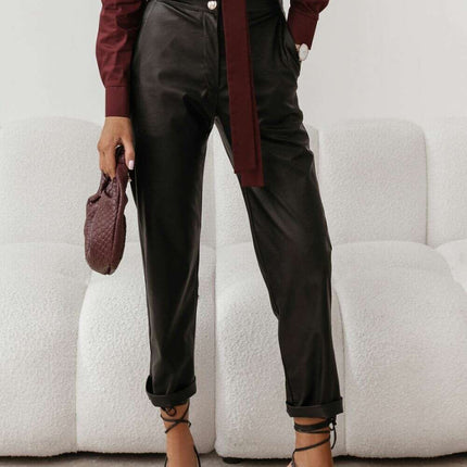 Women trousers model 219509