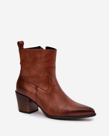 Heel boots model 219575