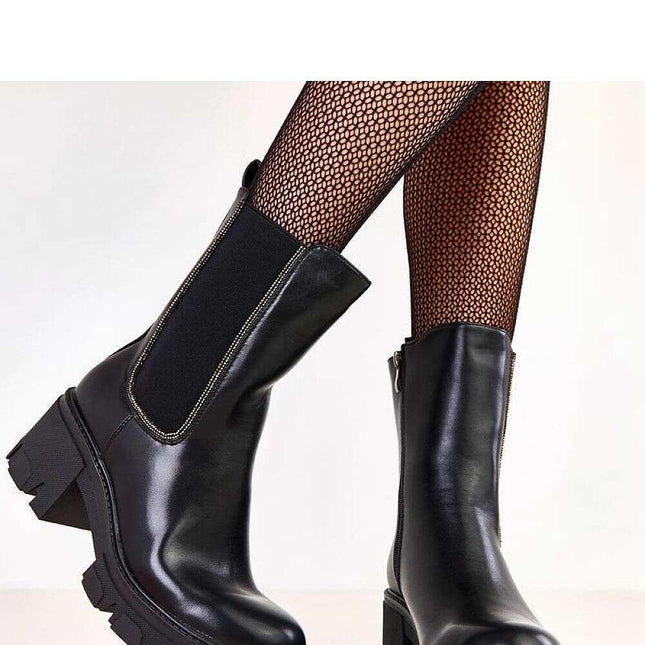 Heel boots model 219633