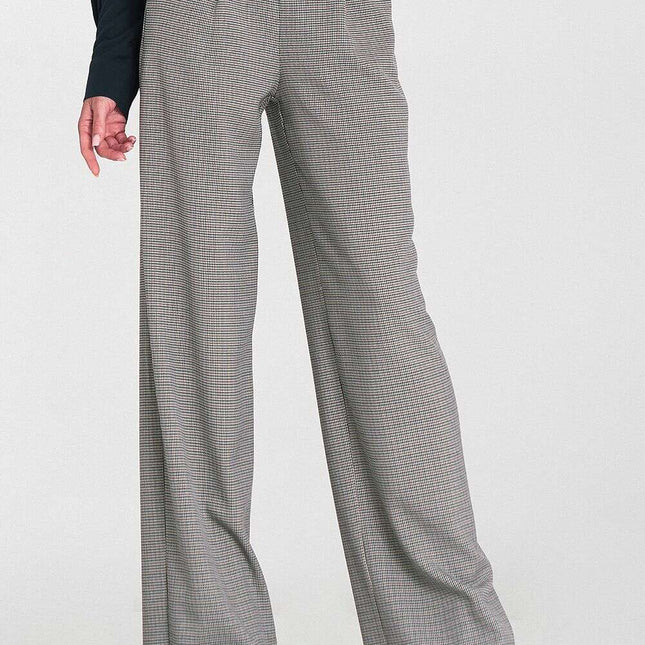 Women trousers model 219763