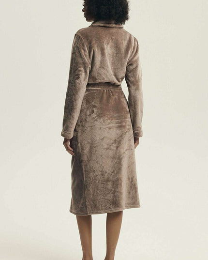 Elegant Ladies Shiny Knit Bathrobe with Pockets & Waist Tie