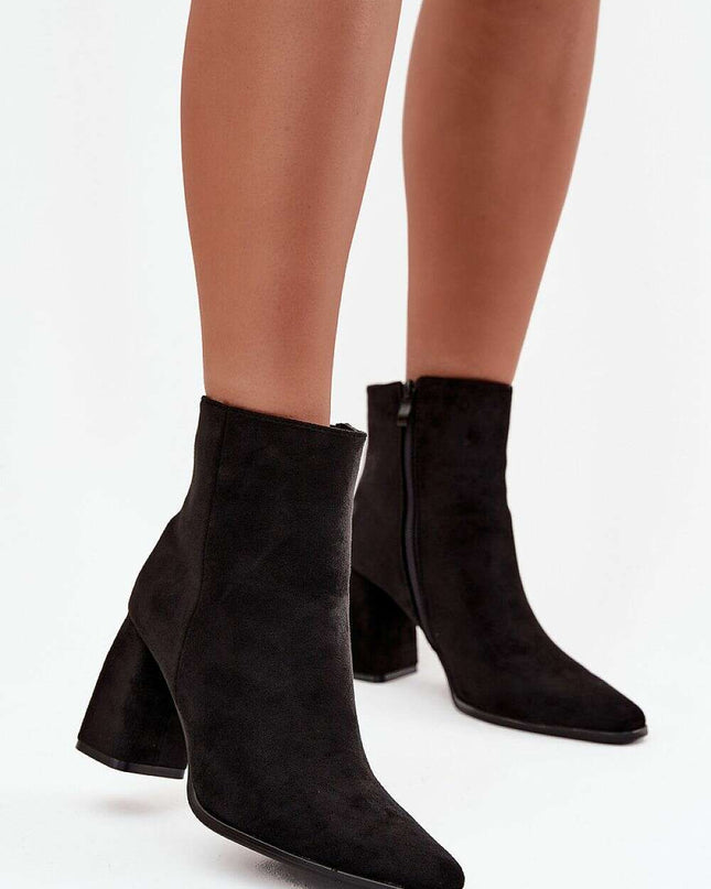 Heel boots model 219842