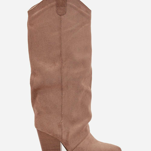 Heel boots model 219855