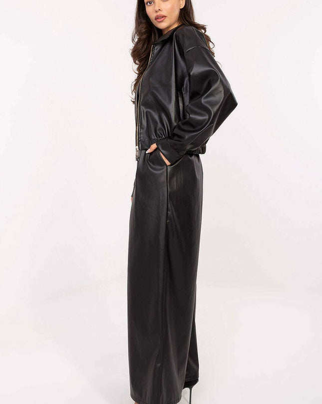 Women trousers model 219883