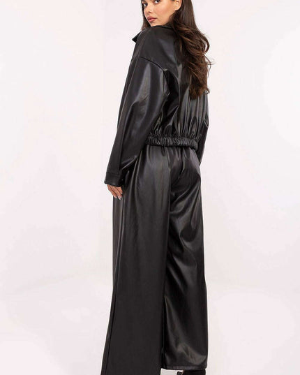 Women trousers model 219883