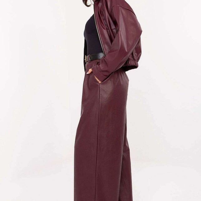 Women trousers model 219886