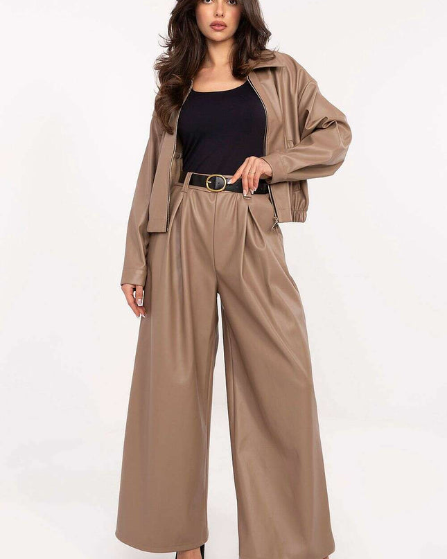 Women trousers model 219887