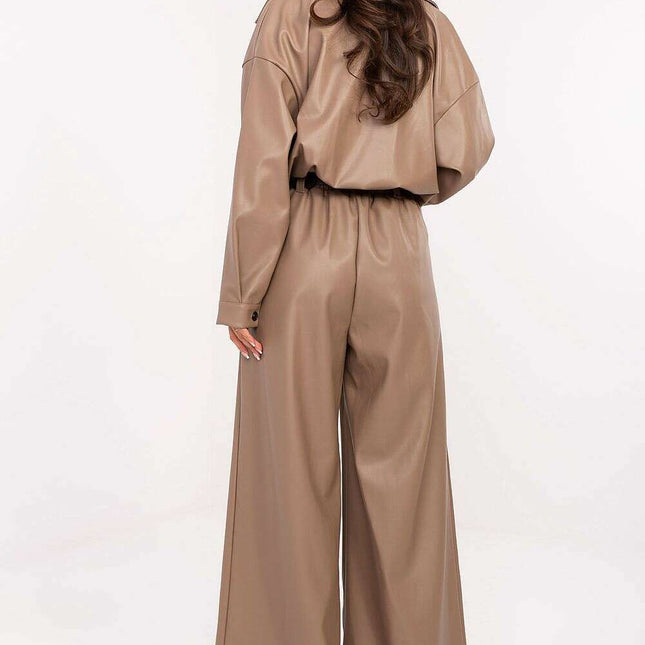 Women trousers model 219887