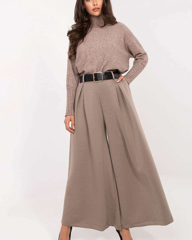 Women trousers model 220012