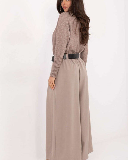 Women trousers model 220022