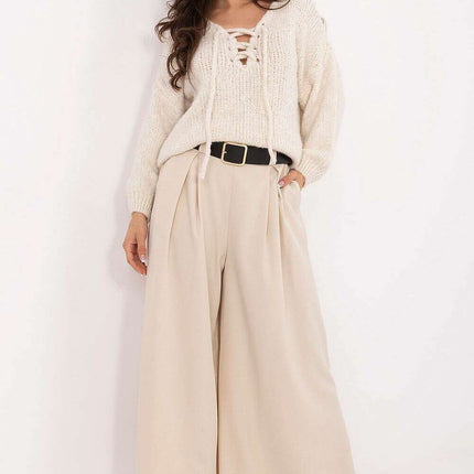 Women trousers model 220023