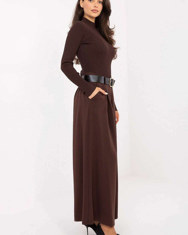 Women trousers model 220027