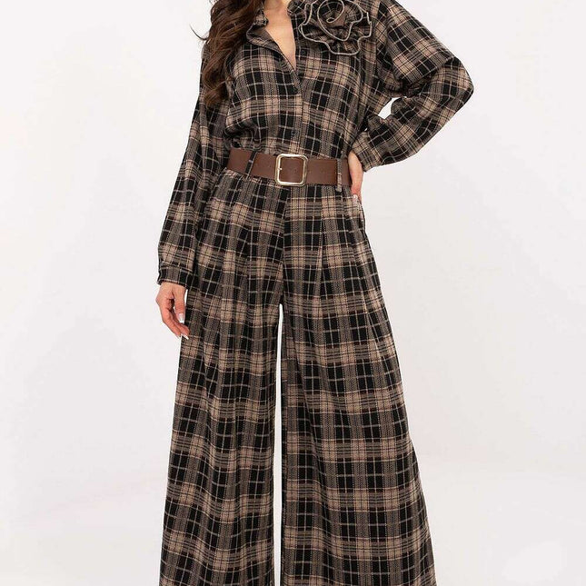 Women trousers model 220034