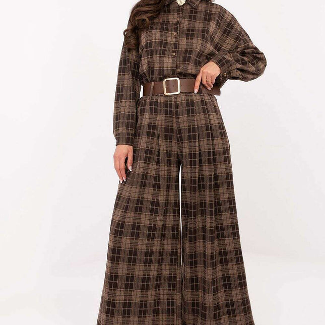 Women trousers model 220035