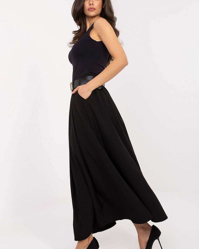 Long skirt model 220039