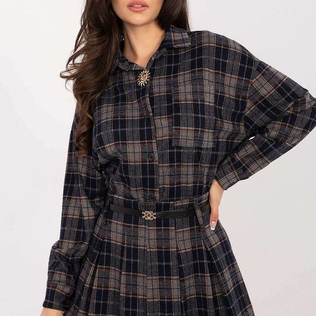 Short skirt model 220043