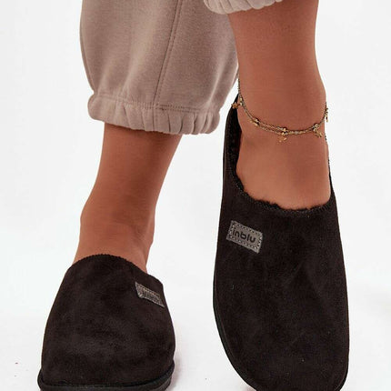 Slippers model 220070