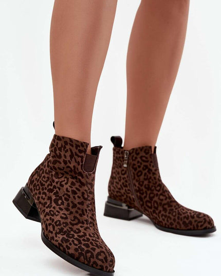 Heel boots model 220201