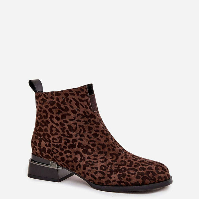 Heel boots model 220201