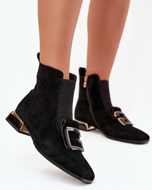 Heel boots model 220202