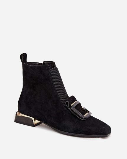 Heel boots model 220202