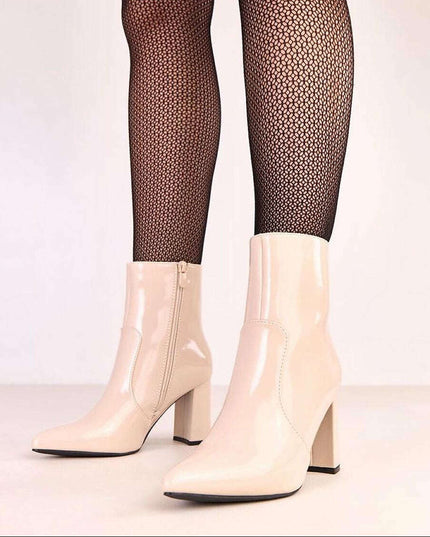 Heel boots model 220250