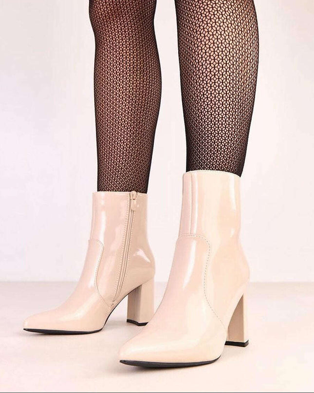 Heel boots model 220250