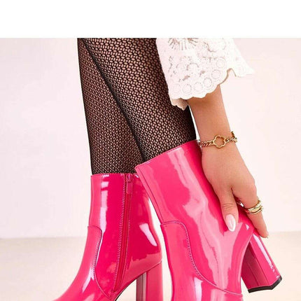 Heel boots model 220252