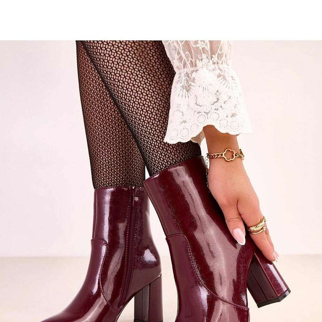 Heel boots model 220253