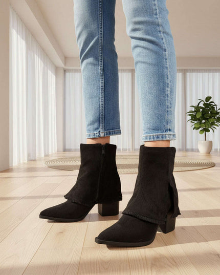 Heel boots model 220268