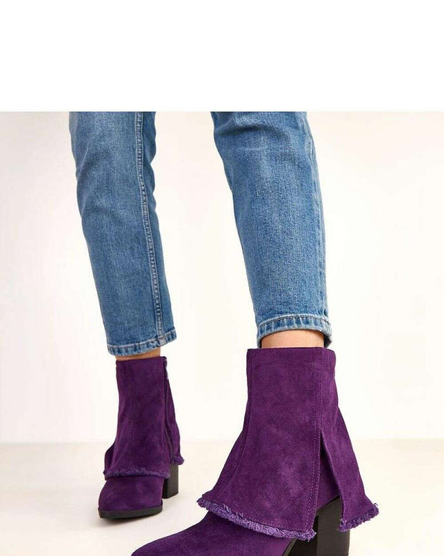 Heel boots model 220269